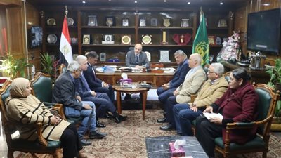 تخصيص مبنى لعلاج الأورام بمستشفى بنها التعليمي 