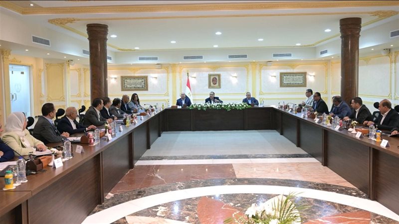 اجتماع رئيس الوزراء