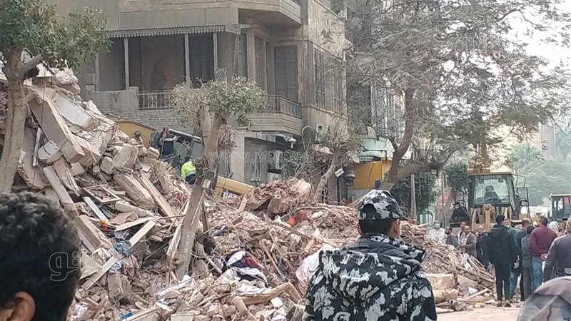 عقار الوايلى المنهار