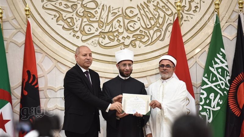 الدكتور أسامة الأزهري