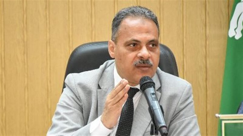   إزالة 14 حالة تعد