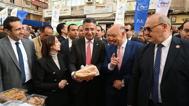 زيارة وزير التموين