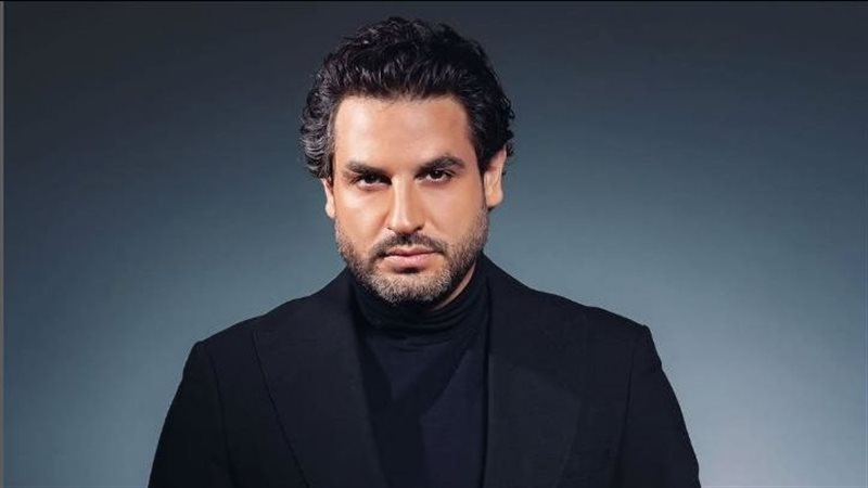 أنس نصري، فيتو 