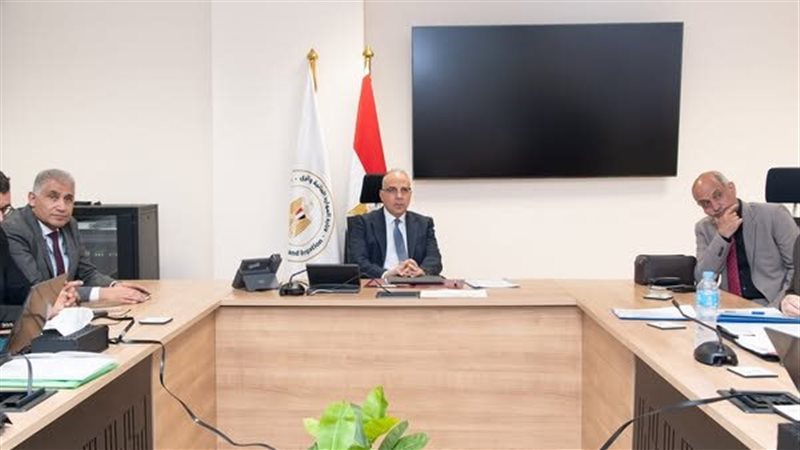 اجتماع برئاسة وزير