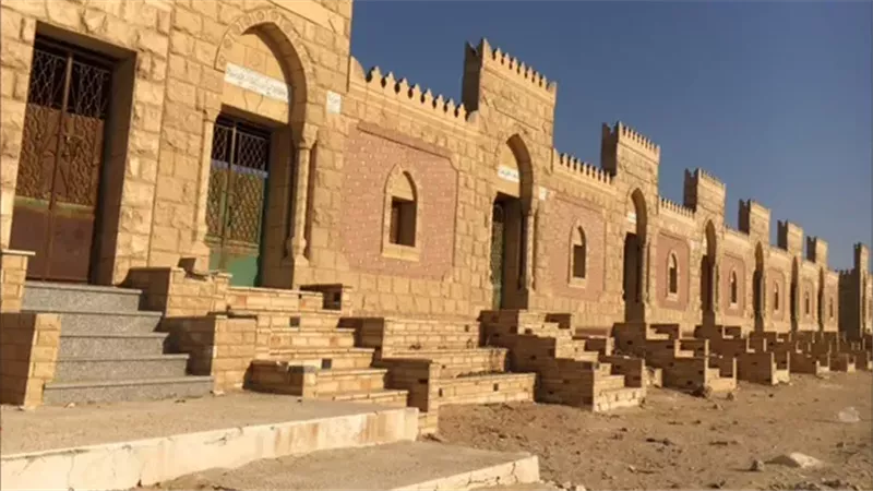 المقابر، فيتو