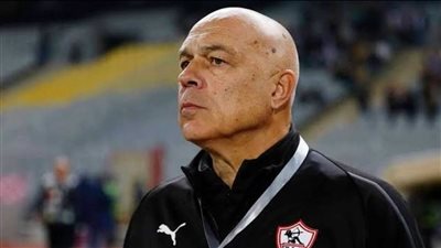  أول صورة لوصول جروس إلى القاهرة لتدريب الزمالك 