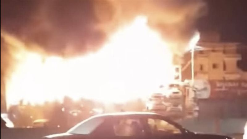 حريق على الطريق السريع،