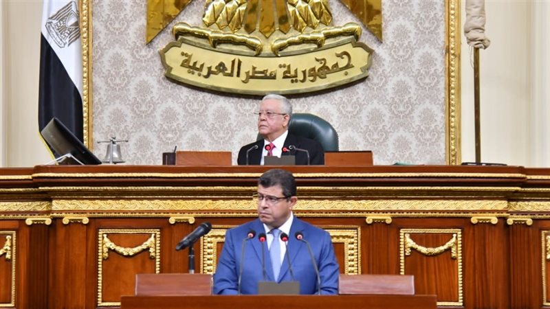 مناقشة اتفاقية تمويل