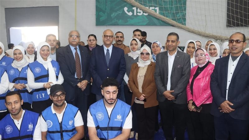 محافظ القليوبية خلال