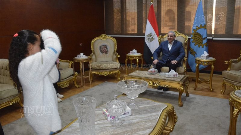 محافظ الغربية، فيتو