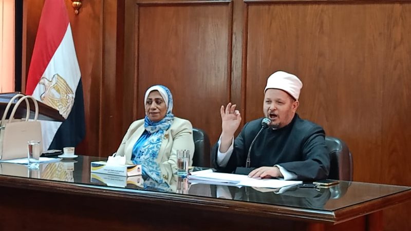 جانب من الندوة 