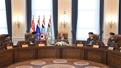 السيسي يوصي طلبة الأكاديمية العسكرية بالاطلاع ومواكبة العلوم الحديثة 