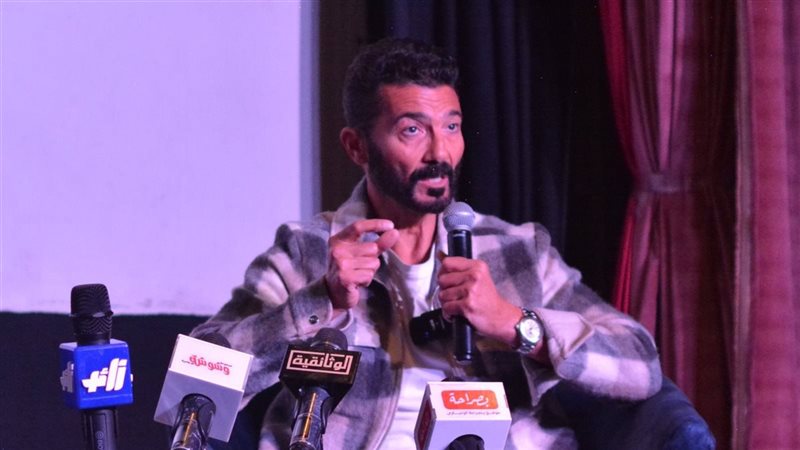 خالد النبوي، فيتو