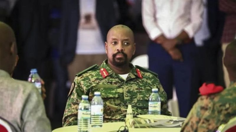 قائد الجيش الأوغندي،