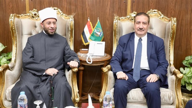 محافظ المنوفية يستقبل