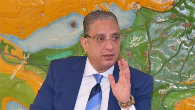  الدكتور أحمد الأنصاري