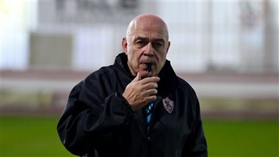 جروس يضع محترفي الزمالك تحت التقييم 