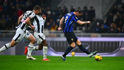 كأس إيطاليا، إنتر ميلان يتقدم على أودينيزي بهدفين في الشوط الأول 