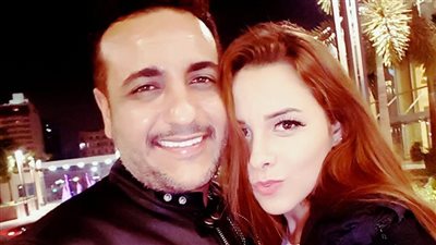 أنوسة كوتة تنشر فيديو مع زوجها الراحل محمد رحيم ونجلهما كنز