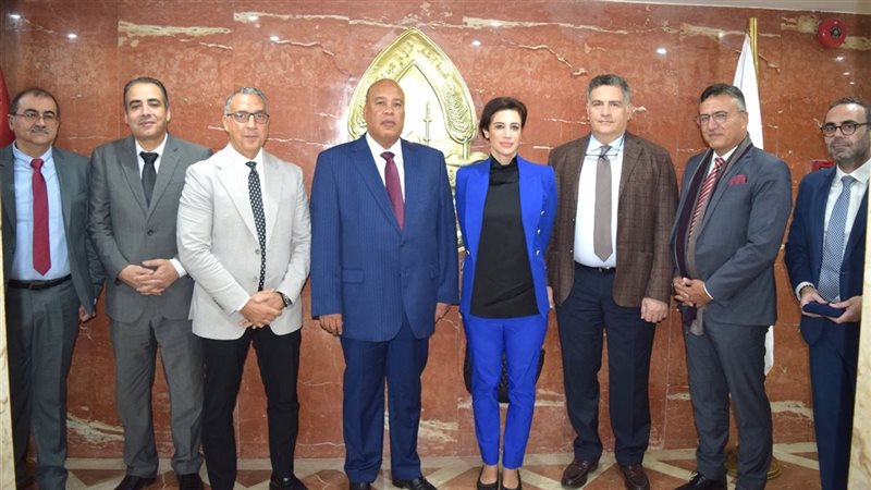 رئيس غرفة القاهرة
