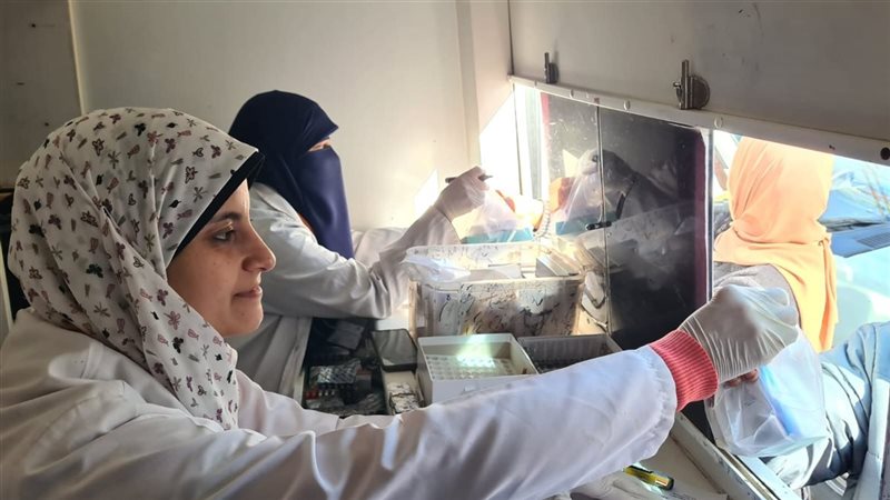 قافلة طبية بقرية