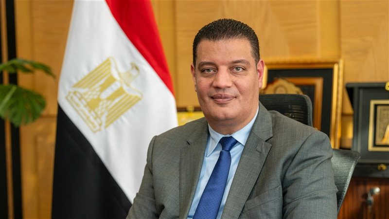 ايمن عبد الموجود