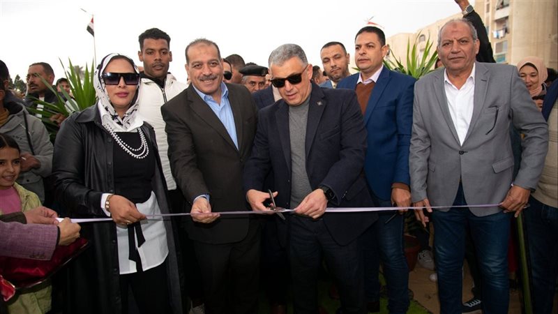 جانب من الافتتاح،فيتو