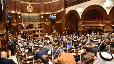 رغم اعتراضات حبس الأطباء، الشيوخ يوافق مبدئيًّا على مشروع قانون المسئولية الطبية