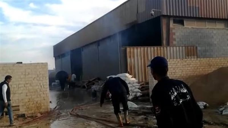 حريق فى مخازن شركة