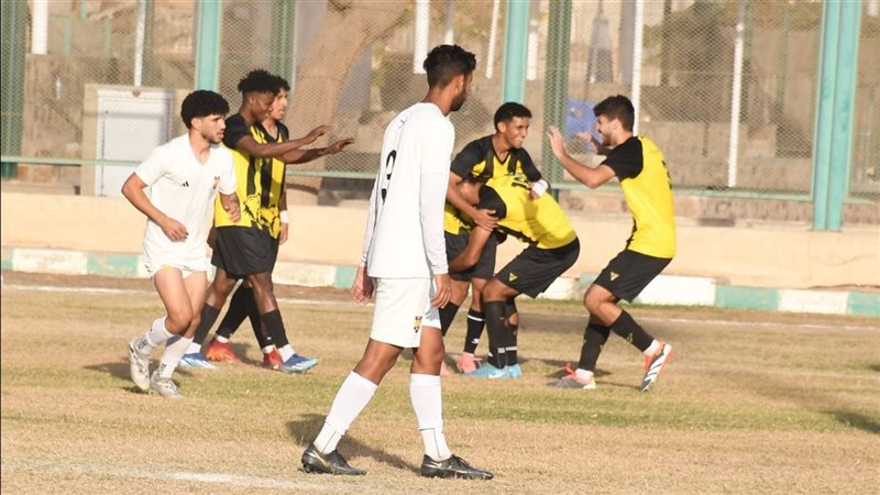 المقاولون 2005 يفوز
