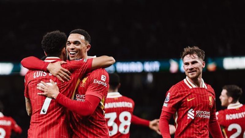 لاعبو ليفربول, فيتو