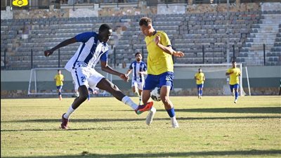 حكام مباريات الأحد في دوري المحترفين