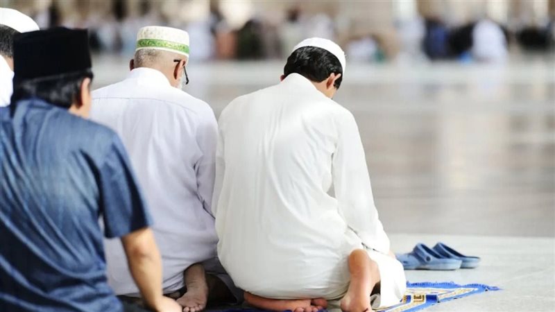مواقيت الصلاة بتوقيت