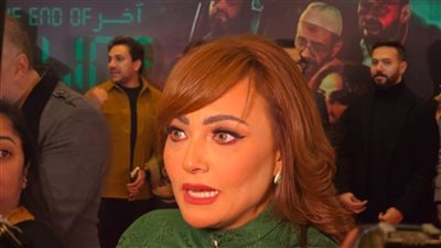 بشرى تتألق على ريد كاربت العرض الخاص لفيلم “آخر الخط” بالشيخ زايد (صور) 