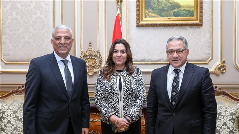 جانب من الاجتماع،