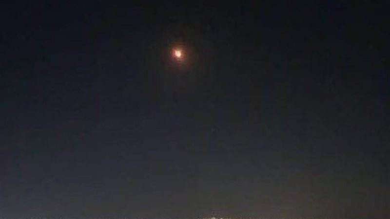 إطلاق صاروخ من اليمن