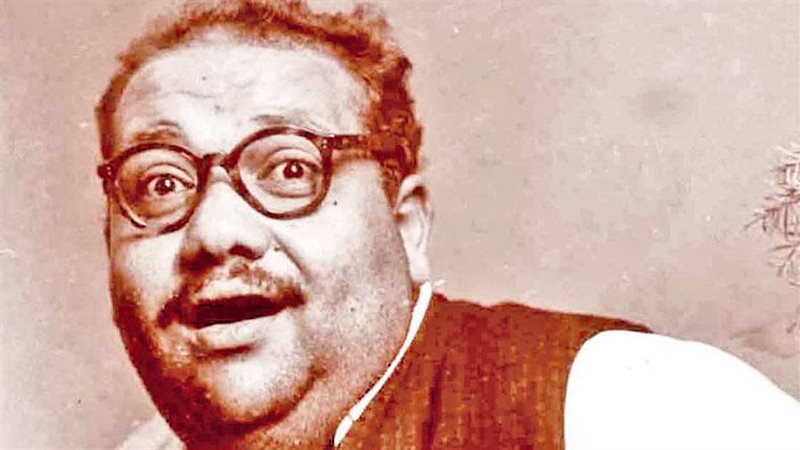 الشاعر صلاح جاهين