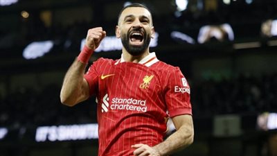 بث مباشر مباراة ليفربول ومانشستر يونايتد في الدوري الإنجليزي 2024-2025 