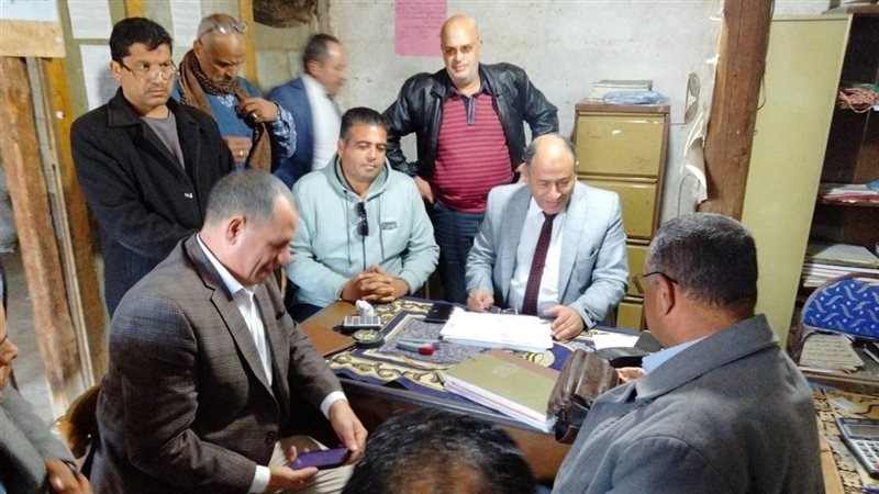 جانب من زيارة وكيل