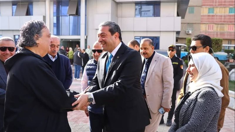 محافظ دمياط ونائب