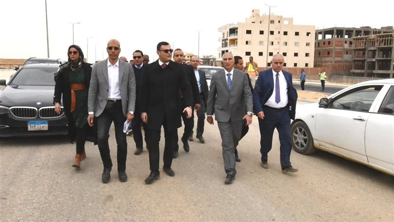 جولة وزير الإسكان