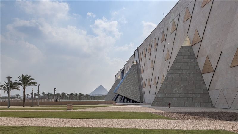 المتحف المصري الكبير،