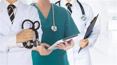 واجبات على الأطباء تجاه المرضى وفقا لقانون المسئولية الطبية
