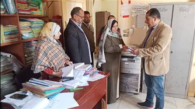 رئيس أجا بالدقهلية فى جولة تفقدية بالوحدة المحلية 