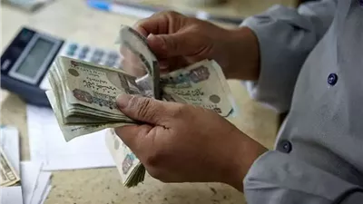 الشهر الأصعب في مصر، بهجة العيد تهدد جيوب المصريين خلال يونيو 
