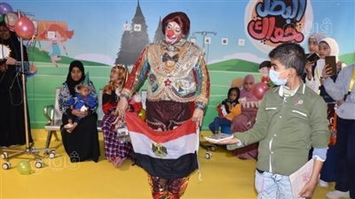  احتفالات 