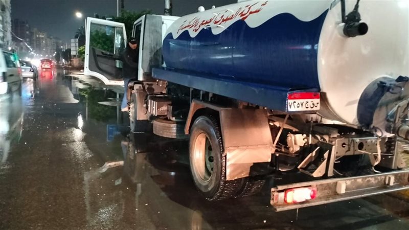 مواجهة النوات والأمطار