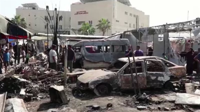  إحراق مستشفى كمال