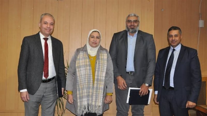ألسن عين شمس تناقش
