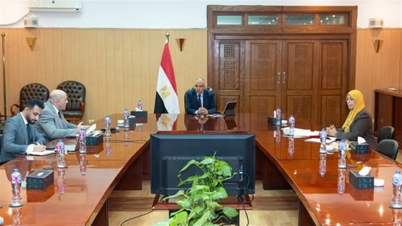 اجتماع الدكتور هاني